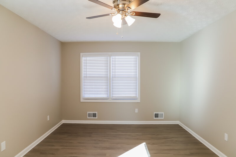 1,870/Mo, 130 Joshua St Palmetto, GA 30268 Main Bedroom View