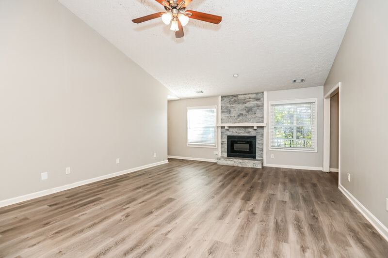 2,060/Mo, 923 River Rock Drive Woodstock, GA 30188 Living Room View 3