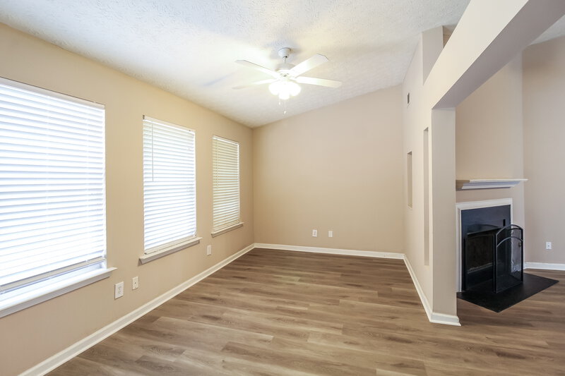 3,080/Mo, 1735 Campbell Ives Dr Lawrenceville, GA 30045 Family Room View