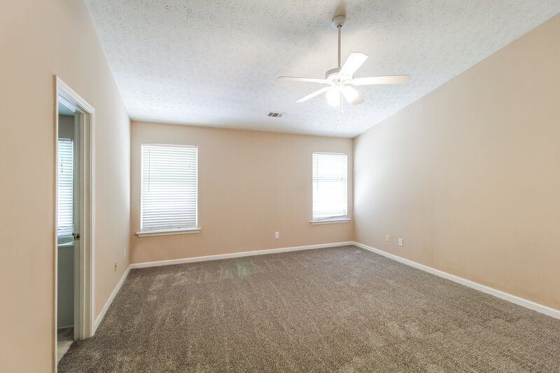 3,080/Mo, 1735 Campbell Ives Dr Lawrenceville, GA 30045 Main Bedroom View