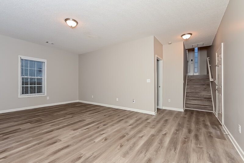 2,200/Mo, 757 Auburn Ridge Way Riverdale, GA 30296 Family Room View 2