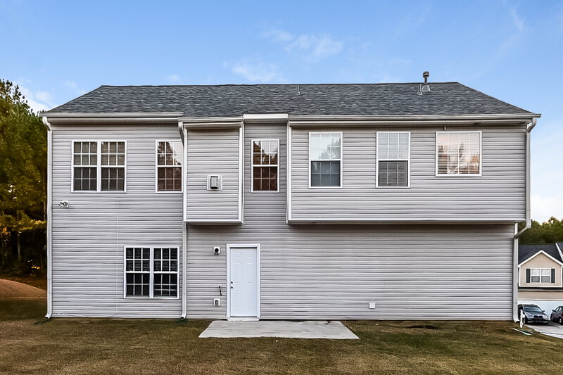 2,200/Mo, 757 Auburn Ridge Way Riverdale, GA 30296 Rear View