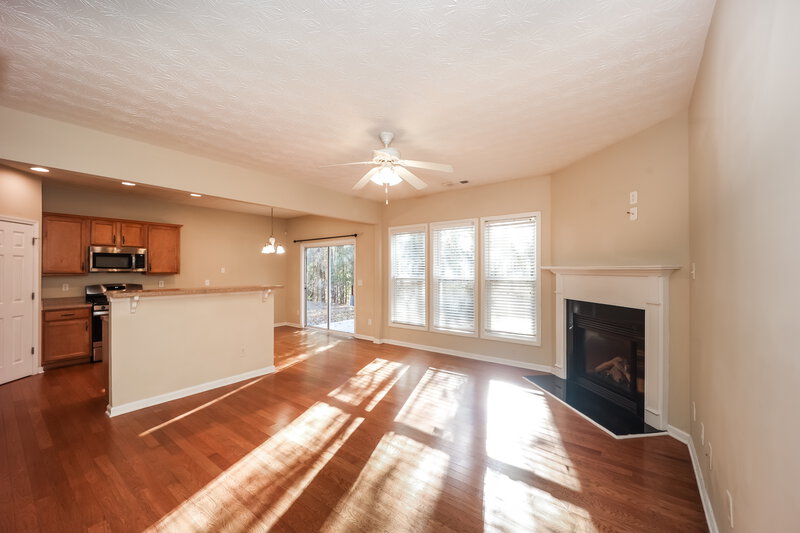1,985/Mo, 6146 Allpoint Way Fairburn, GA 30213 Living Room View
