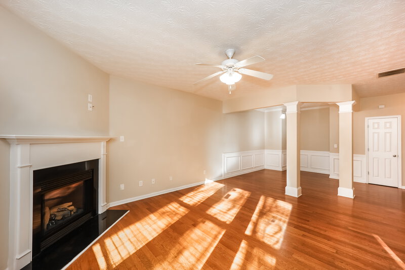 1,985/Mo, 6146 Allpoint Way Fairburn, GA 30213 Living Room View 2