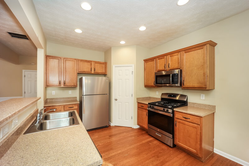 1,985/Mo, 6146 Allpoint Way Fairburn, GA 30213 Kitchen View