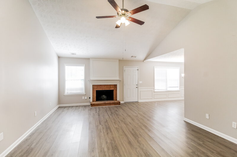 1,970/Mo, 86 Greenland Dr McDonough, GA 30253 Living Room View