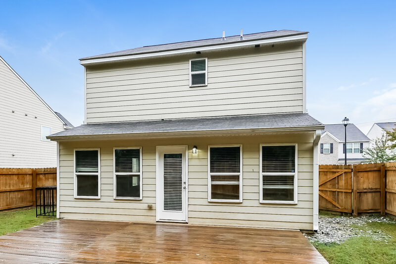 2,005/Mo, 7660 Volion Pkwy Fairburn, GA 30213 Rear View