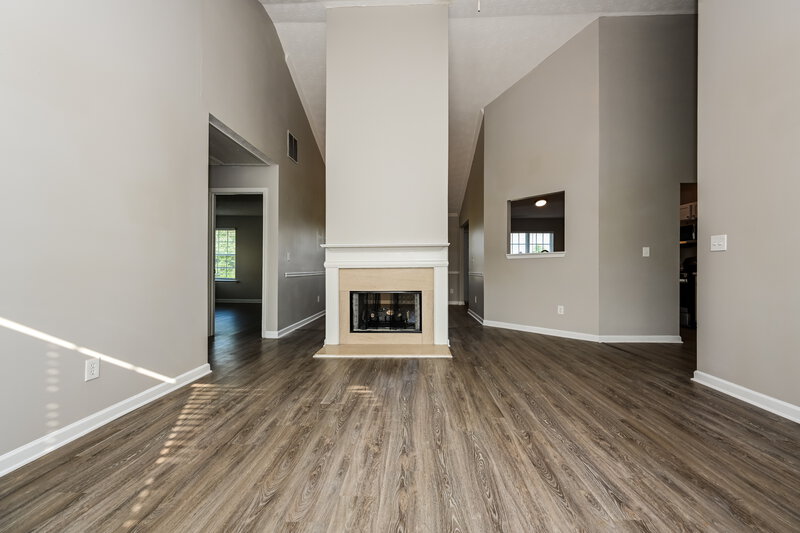 2,360/Mo, 342 Summit View Dr McDonough, GA 30253 Living Room View