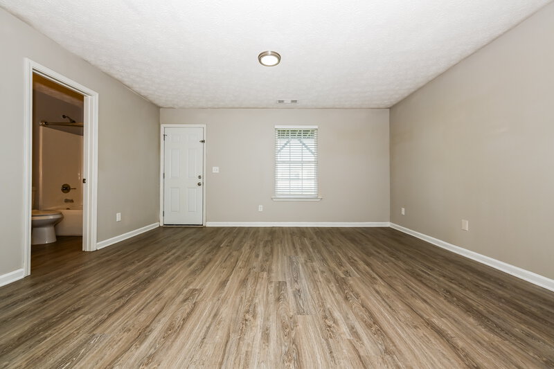 2,360/Mo, 342 Summit View Dr McDonough, GA 30253 Living Room View 2
