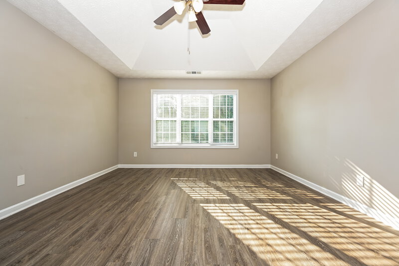 2,360/Mo, 342 Summit View Dr McDonough, GA 30253 Main Bedroom View