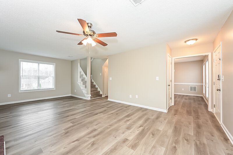 2,175/Mo, 621 Waterford Ln McDonough, GA 30253 Living Room View