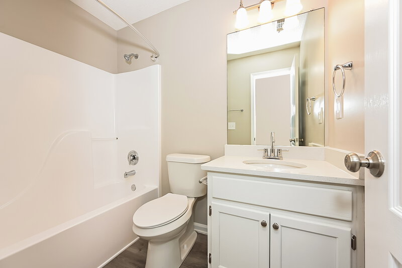 2,175/Mo, 621 Waterford Ln McDonough, GA 30253 Bathroom View