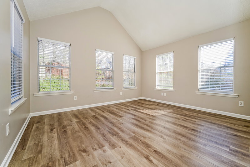 2,450/Mo, 654 Highpoint Way McDonough, GA 30253 Living Room View