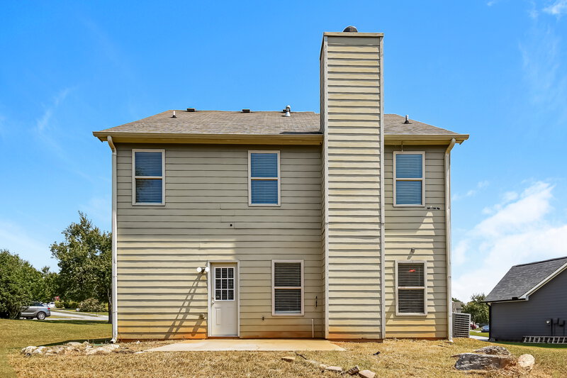 2,730/Mo, 16 Rosen St NW Cartersville, GA 30120 Rear View 2