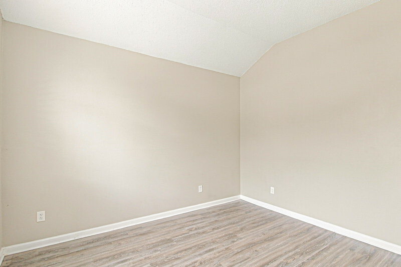 2,145/Mo, 10324 Deep Creek Cv Union City, GA 30291 Living Room View 2