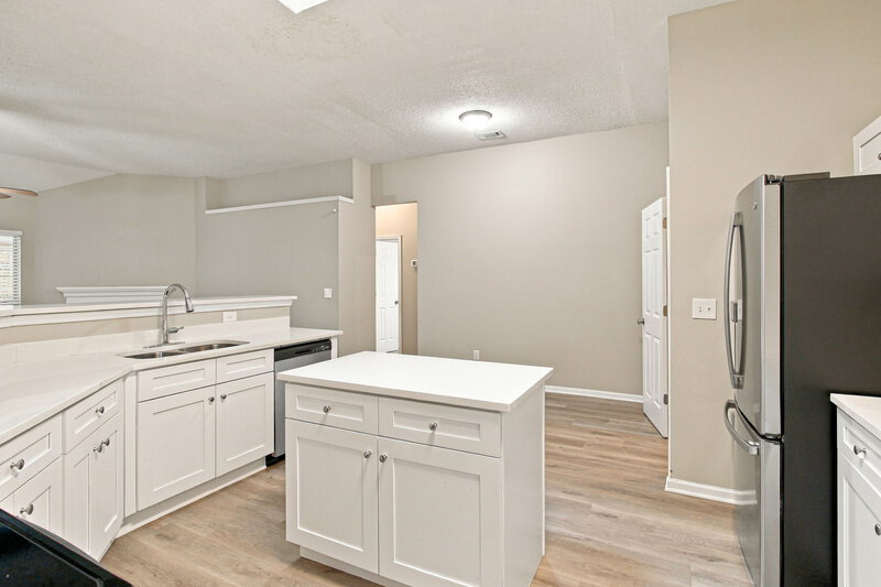 2,145/Mo, 10324 Deep Creek Cv Union City, GA 30291 Kitchen View