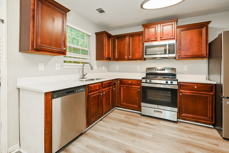 1,935/Mo, 414 Hidden Creek Ct Canton, GA 30114 Kitchen View
