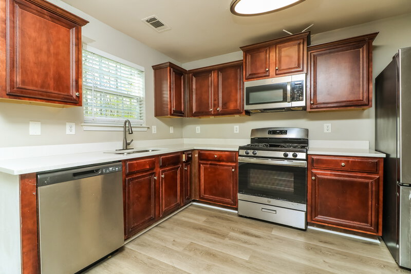 1,965/Mo, 414 Hidden Creek Ct Canton, GA 30114 Kitchen View 2
