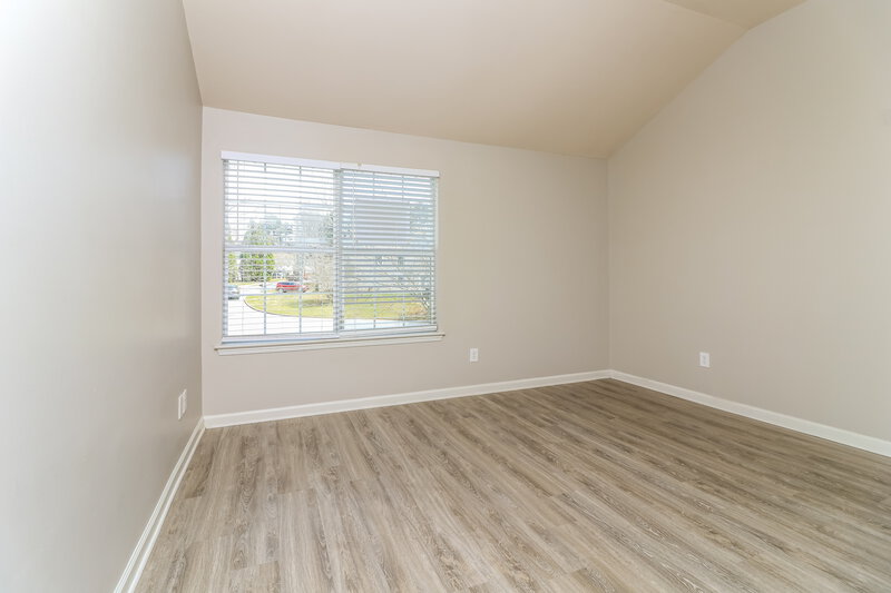 1,965/Mo, 414 Hidden Creek Ct Canton, GA 30114 Bedroom View 2