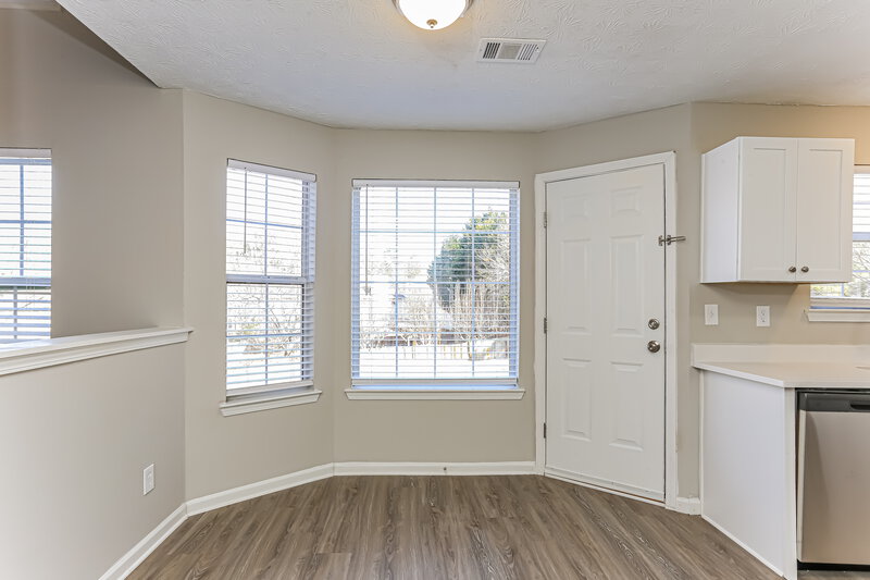 2,485/Mo, 3300 Rockmill Dr Ellenwood, GA 30294 Dining Room View