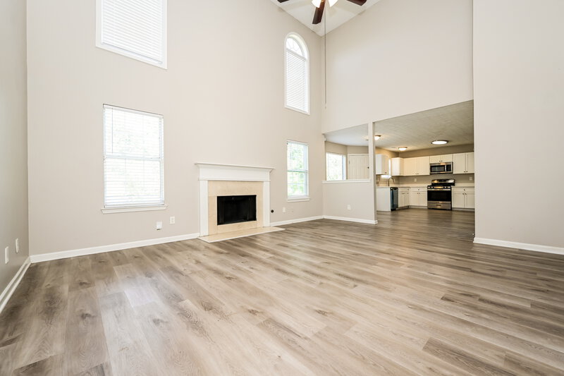 2,560/Mo, 3300 Rockmill Dr Ellenwood, GA 30294 Family Room View