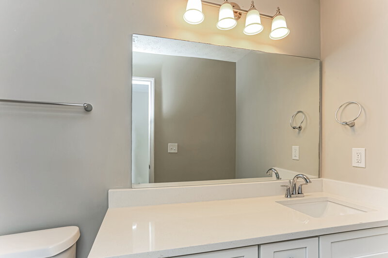 2,485/Mo, 3300 Rockmill Dr Ellenwood, GA 30294 Bathroom View 2