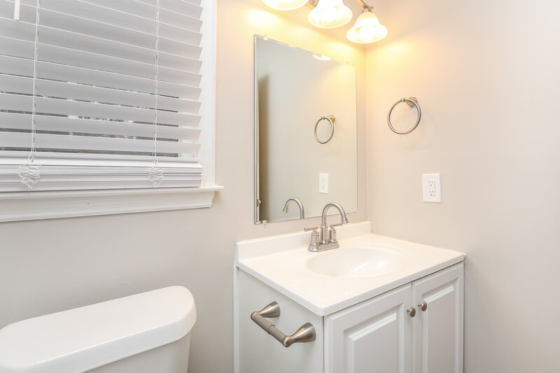 2,090/Mo, 3280 Willa Way SW Marietta, GA 30064 Bathroom View