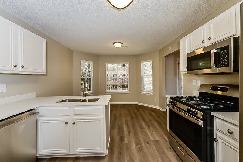 3,050/Mo, 4567 Derby Loop Fairburn, GA 30213 Kitchen View 2