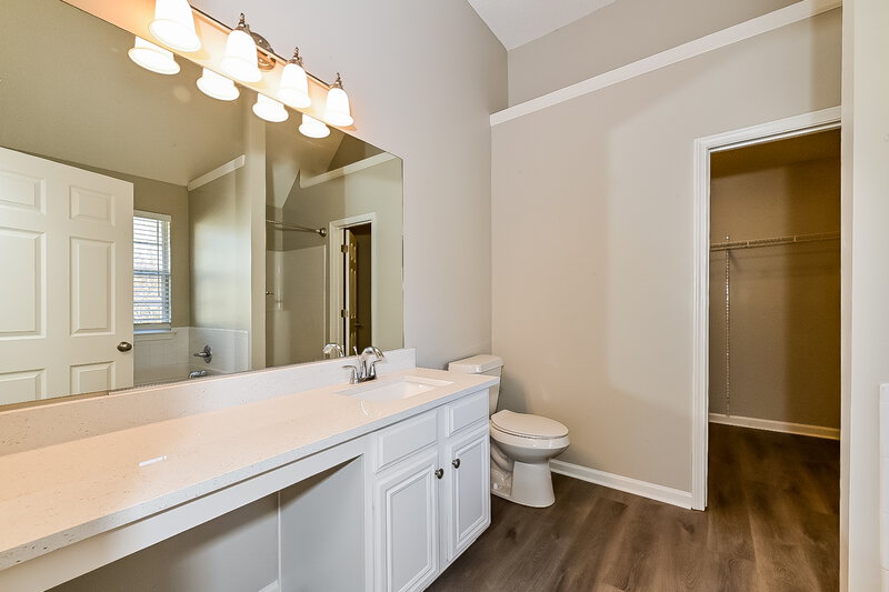 3,050/Mo, 4567 Derby Loop Fairburn, GA 30213 Main Bathroom View