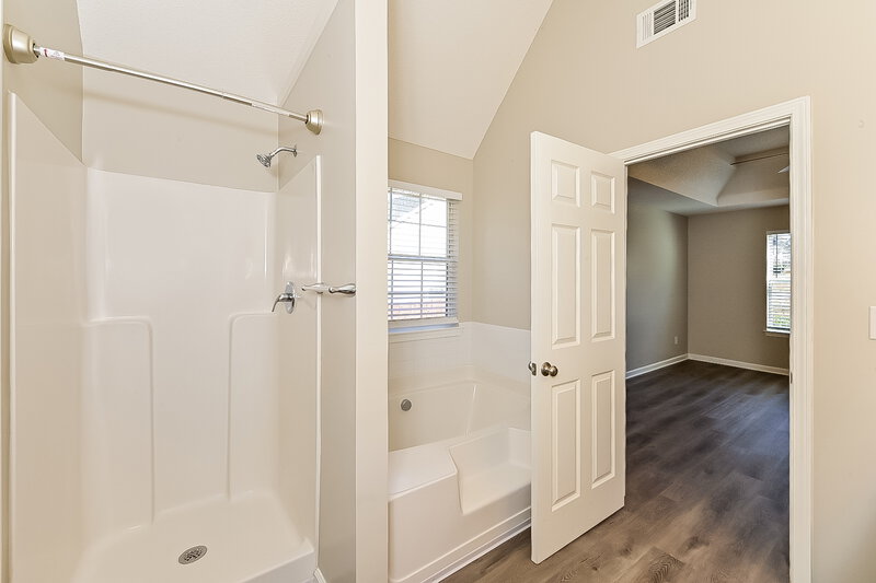 3,050/Mo, 4567 Derby Loop Fairburn, GA 30213 Main Bathroom View 2