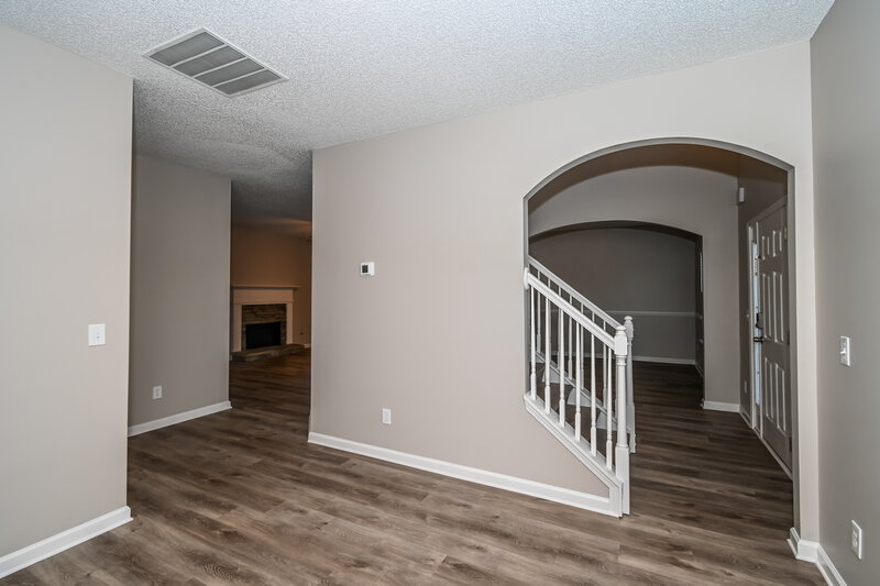 2,640/Mo, 6657 Delaware Bnd Fairburn, GA 30213 Foyer View