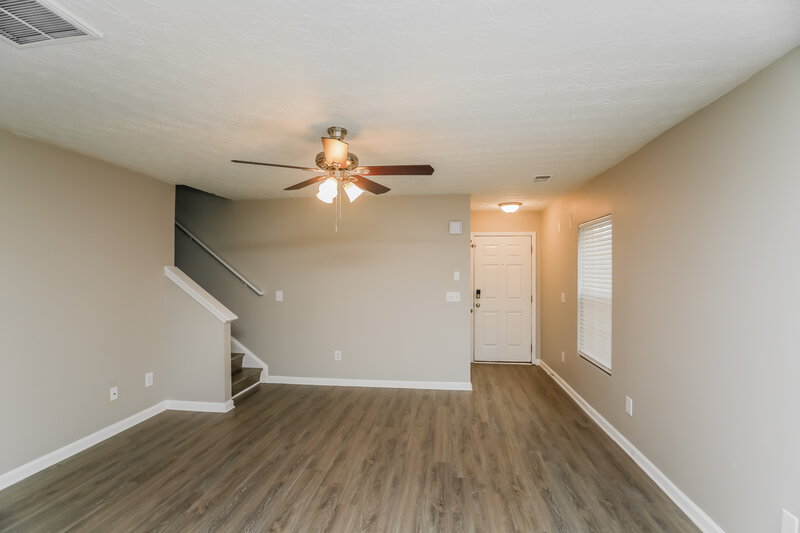 3,340/Mo, 203 Silver Spring St Dallas, GA 30157 Living Room View