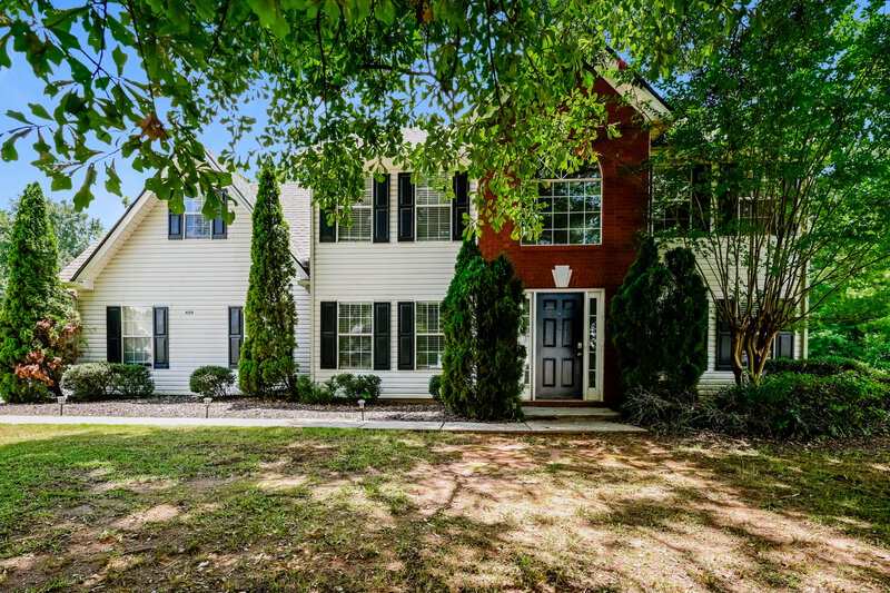 2,140/Mo, 409 Grove Park Dr Locust Grove, GA 30248 External View