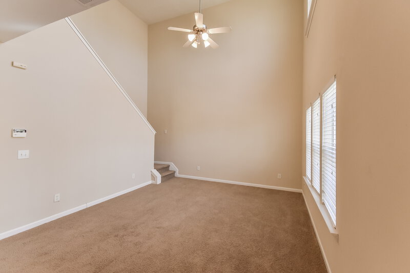 3,110/Mo, 1061 Southwood Dr Villa Rica, GA 30180 Living Room View 2