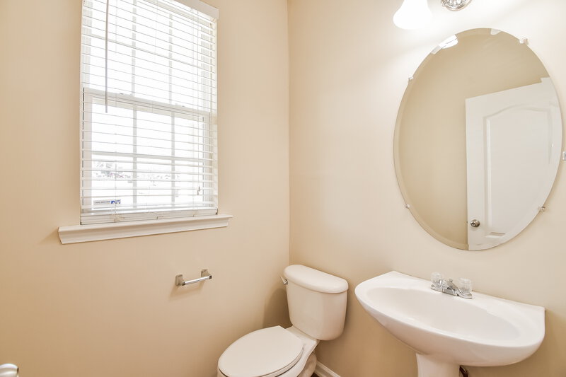 3,110/Mo, 1061 Southwood Dr Villa Rica, GA 30180 Powder Room View