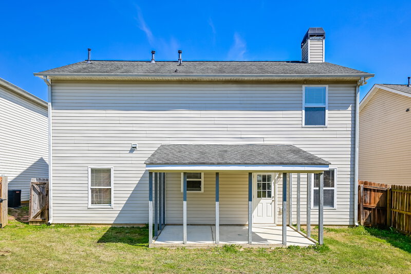 2,370/Mo, 2009 Farm Hill Ct Stockbridge, GA 30281 Rear View