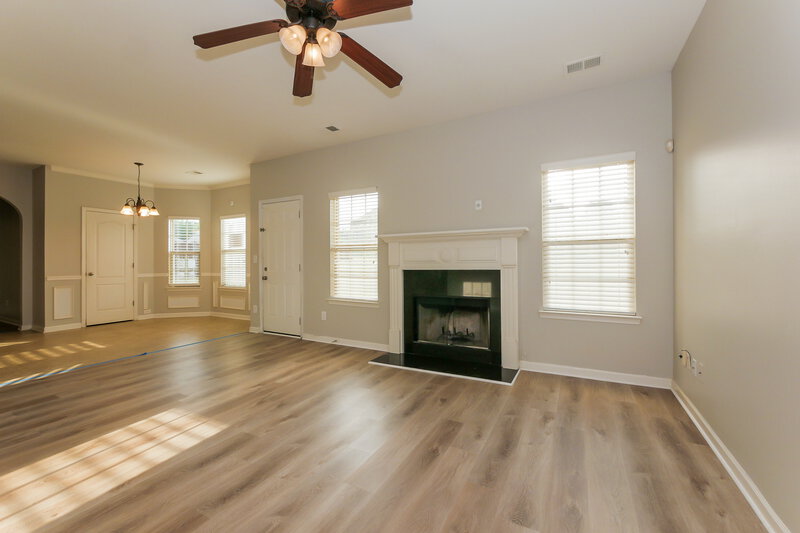 3,610/Mo, 215 Madison Grace Ave McDonough, GA 30252 Living Room View 3