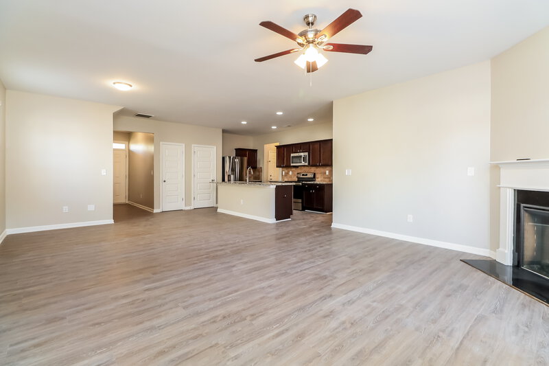 2,015/Mo, 1079 Lear Dr Locust Grove, GA 30248 Living Room View 2