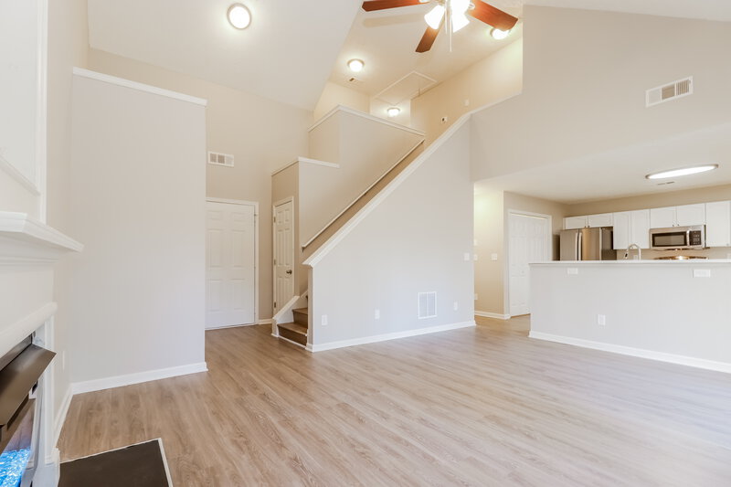 2,850/Mo, 2285 Wingfoot Pl Decatur, GA 30035 Living Room View