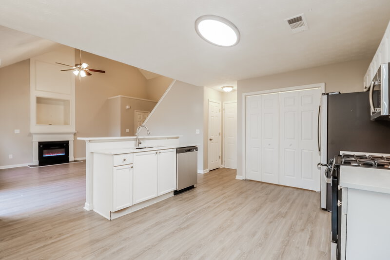2,850/Mo, 2285 Wingfoot Pl Decatur, GA 30035 Breakfast Nook View 2