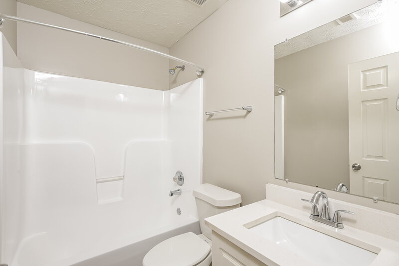 2,070/Mo, 2285 Wingfoot Pl Decatur, GA 30035 Bathroom View