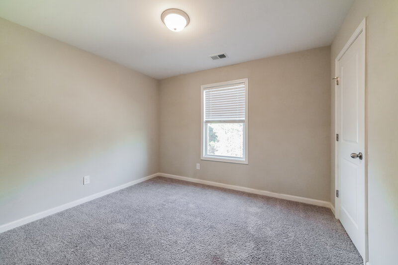1,960/Mo, 286 Waters Edge Pkwy Temple, GA 30179 Bedroom View