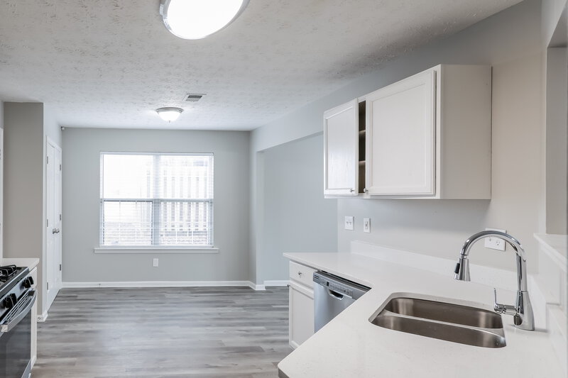 2,170/Mo, 527 Ives Cir NW Lilburn, GA 30047 Kitchen View 3