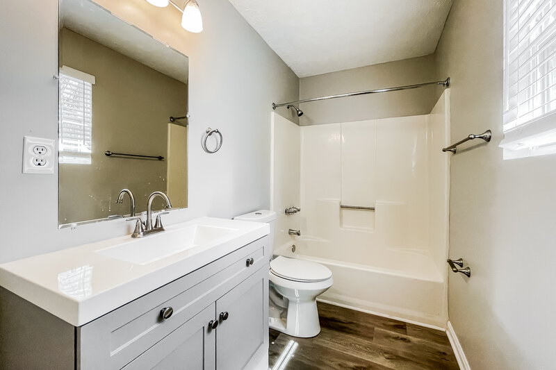 1,980/Mo, 1425 Dillon Rd Austell, GA 30168 Main Bathroom View