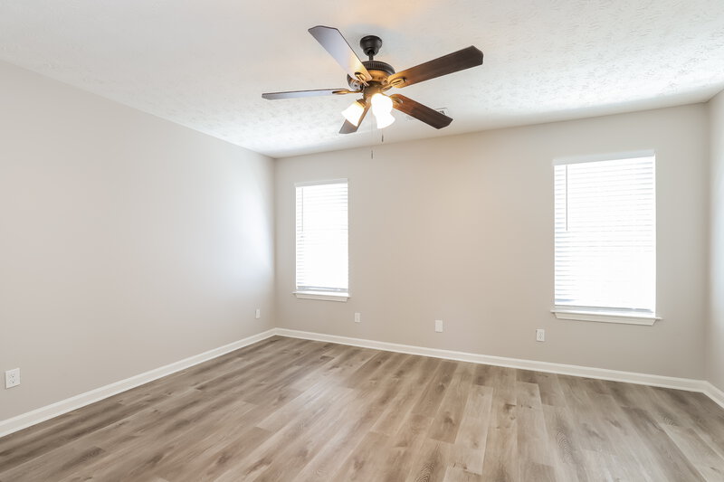 1,940/Mo, 958 Sugar Landing Cir Sugar Hill, GA 30518 Main Bedroom View