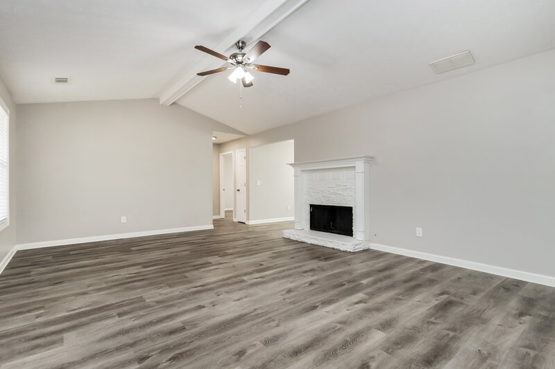 1,780/Mo, 335 Cattlemans Cir McDonough, GA 30252 Living Room View 2