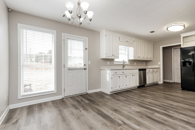 1,780/Mo, 335 Cattlemans Cir McDonough, GA 30252 Dining Room View