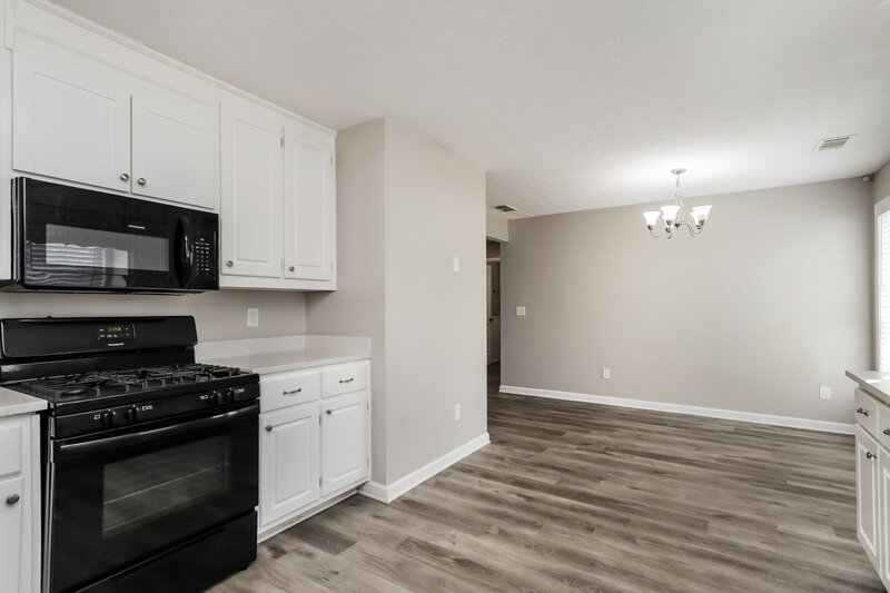 1,780/Mo, 335 Cattlemans Cir McDonough, GA 30252 Kitchen View 2