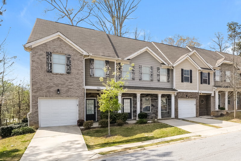 1,885/Mo, 1890 Old Dogwood Jonesboro, GA 30238 Front View