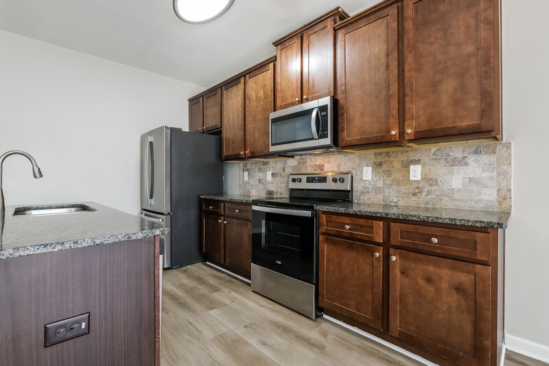 1,885/Mo, 1890 Old Dogwood Jonesboro, GA 30238 Kitchen View 2